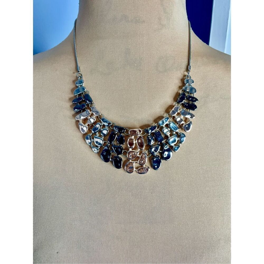 The Pearl & Stone Sparkling Teardrops Silver & Gold Bib Necklace